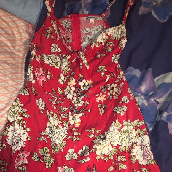 Romper - Picture 1 of 3